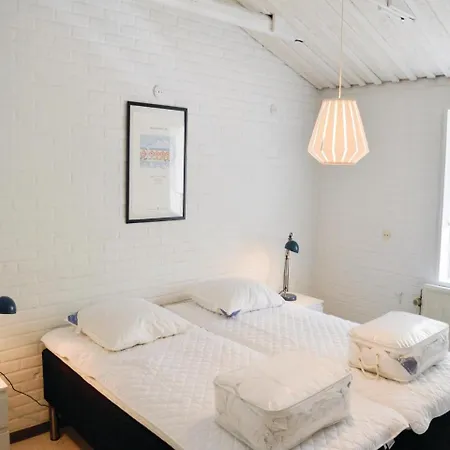 Διαμέρισμα Three-bedroom In